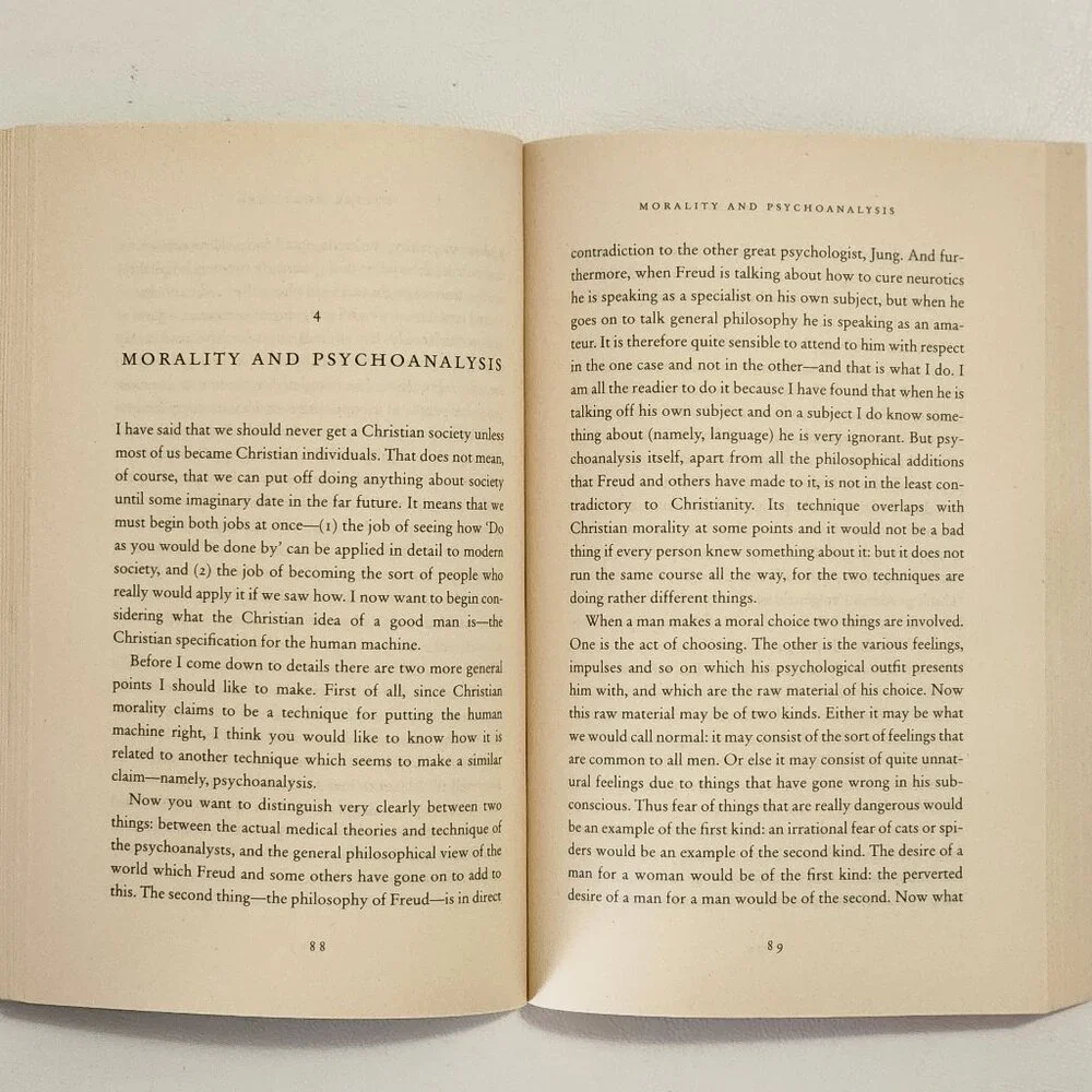 Mere Christianity by C.S. Lewis Trade Paperback NEW